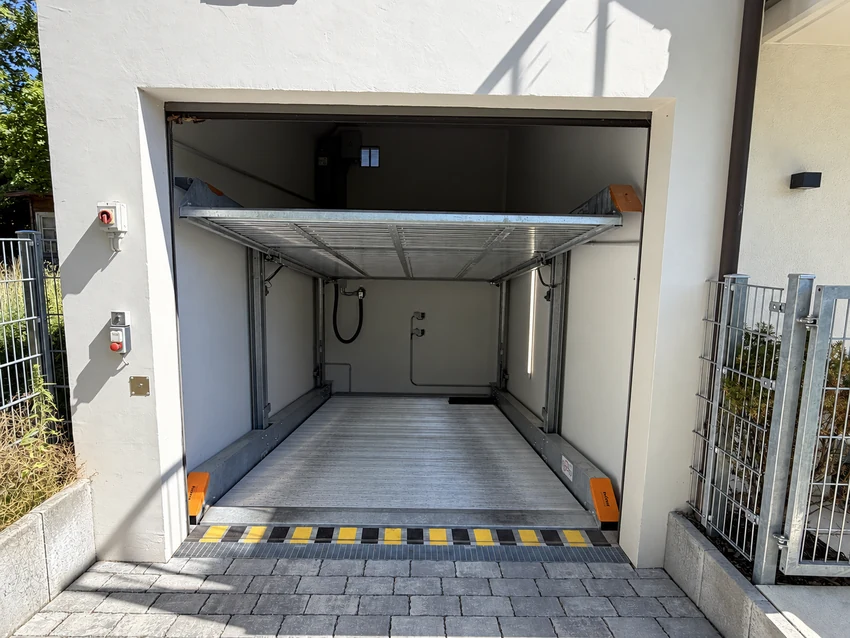 Système de stationnement superposé dans l’immeuble